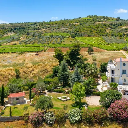 Vila Stella-majestic Hill-top Near In Korinthos *